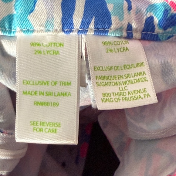 Lilly Pulitzer Hazelle Stretch Shorts in Cosmic Coral - Size 2 - Picture 6 of 9